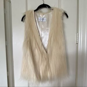 Women’s cream faux fur vest